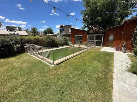 Casa 3 ambientes con 1 baño
