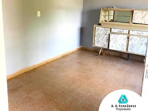 DOS CASAS EN UN TERRENO