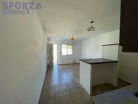 Venta departamento dos ambientes con balcón y cochera San Miguel Apto crédito