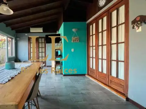 Casa 4 ambientes con 3 baños
