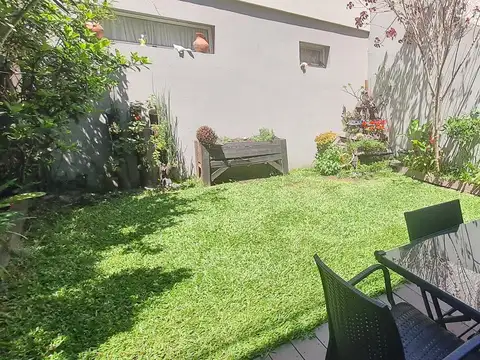 Depto Tipo Casa en Venta en Olivos, USD 359.000