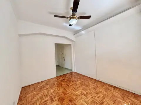 Depto Tipo Casa 2 ambientes con 1 baño