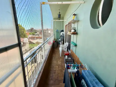 Depto Tipo Casa en Venta 40 años