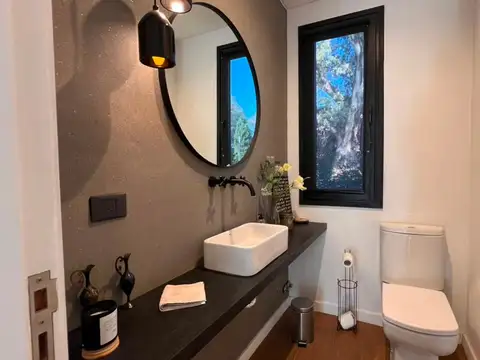 Casa en Alquiler al Este