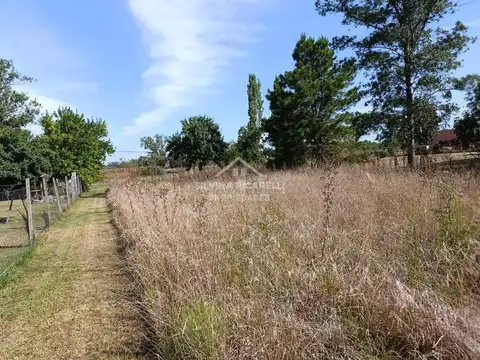 VENTA LOTE EN BARRIO Parque Exaltación, calle Río Paraná 500