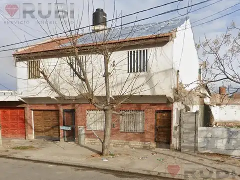 CASA  + DEPARTAMENTO  DE 3 DOMITORIAS BOUQUET ROLDAN