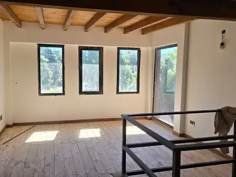Depto Tipo Casa en Venta de 2 dormitorios