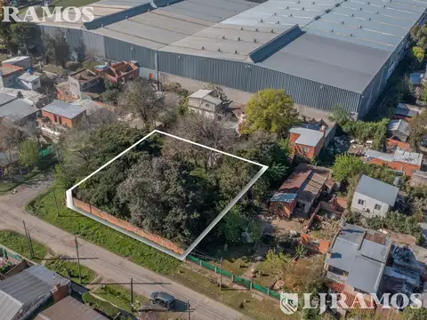 Terreno en Venta 36  mts Fondo