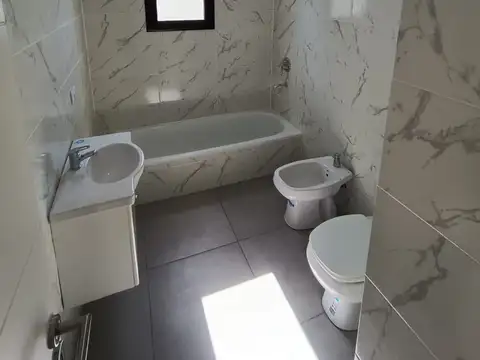 Casa en El Canton - Norte