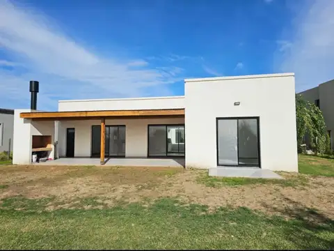 Casa en El Canton - Norte