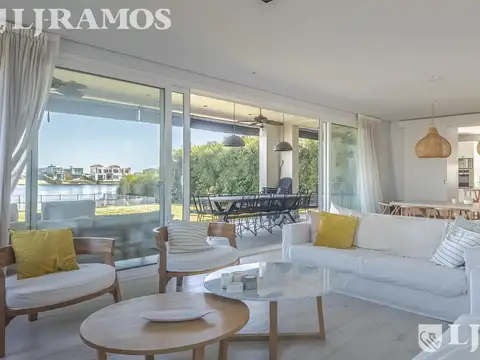 Casa al  Lago - Barrio Muelles Puertos / Escobar