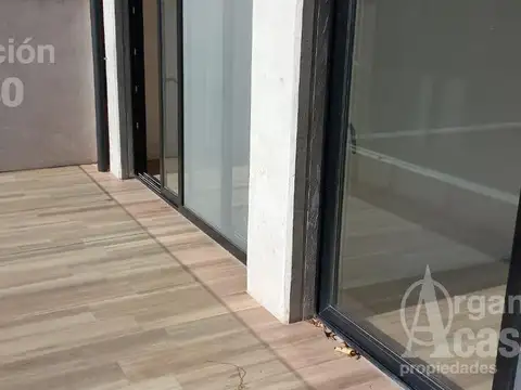 Departamento en Alquiler con 2 cocheras