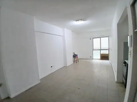 EXCELENTE MONOAMBIENTE-ZONA UADE-FAVALORO-UAI-