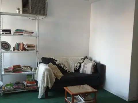 Corrientes 1450 , Piso 8