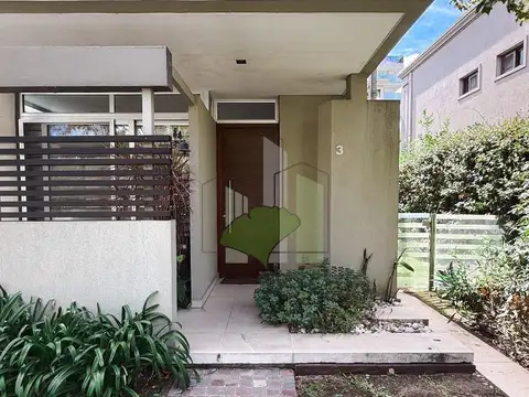 Casa en Venta en Dorrego Reserva Urbana, USD 450.000