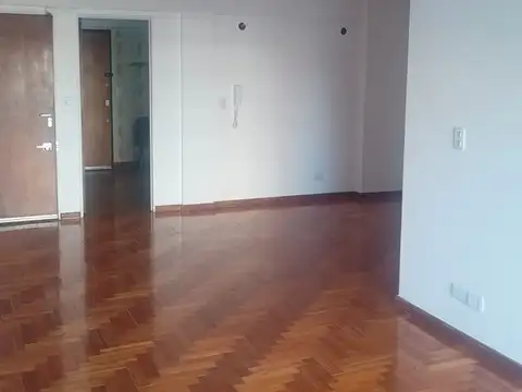 ALQUILER DEPTO 4 AMB APTO PROFESIONAL - V URQUIZA