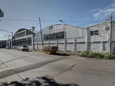 Galpon en Alquiler 67  mts Frente