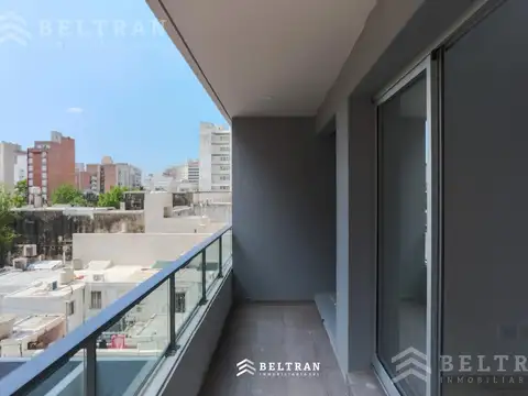 Italia 1200. Deptos de 1 dormitorio.