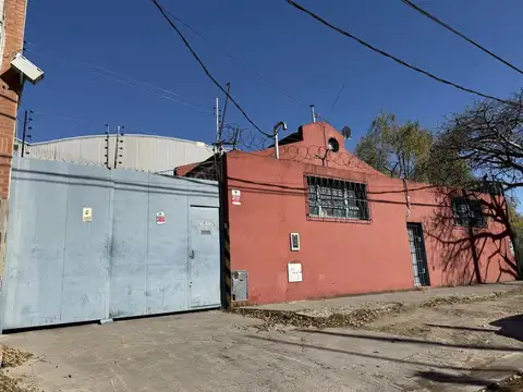 Galpon en Alquiler en Loma Hermosa, $ 3.500.000