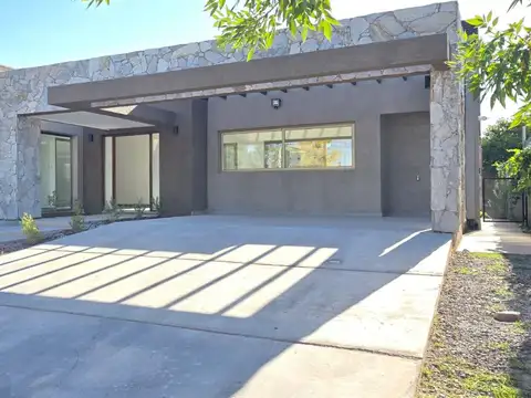 Casa en Alquiler A Estrenar