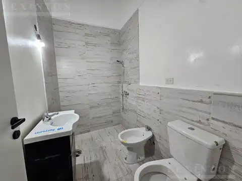 Depto Tipo Casa en Venta 50 años