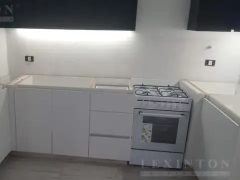 Depto Tipo Casa en Venta de 3 ambientes