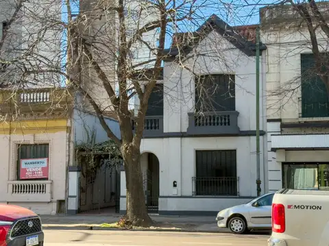 Casa en Alquiler de 3 dormitorios