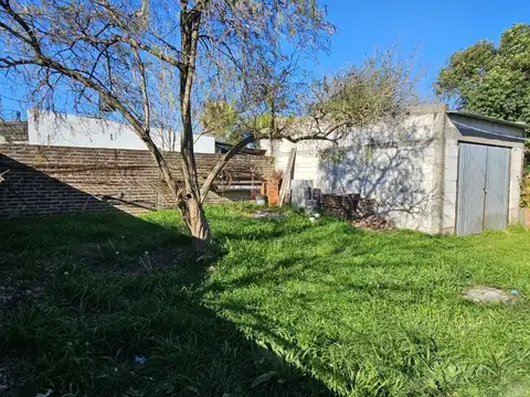 Casa – 3 de Febrero 702, esquina Liniers