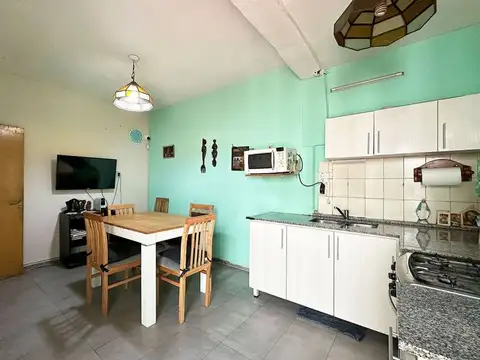 Casa 4 ambientes con 1 baño