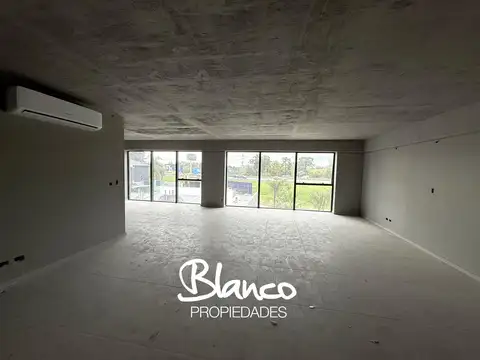 Oficina en Alquiler en el Km 49,5 Bajada Sheraton Pilar - Proa Pilar, G.B.A. Zona Norte, Argentina