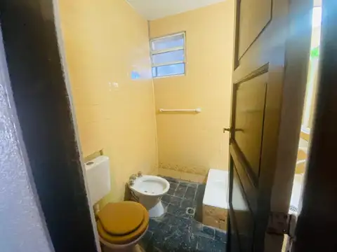 VENTA CASA MULTIFAMILIAR 600 m² con 3 UNIDADES