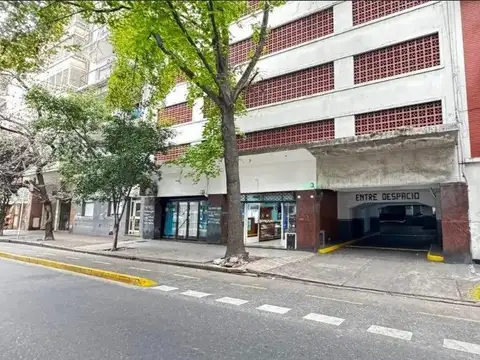 Senillosa 200 Caballito Cochera U$15.000