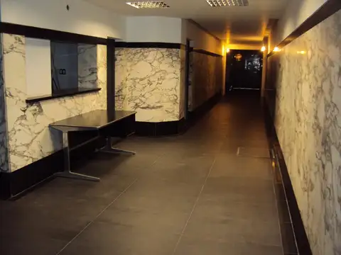 A 100 METROS de la AV. 9 DE JULIO