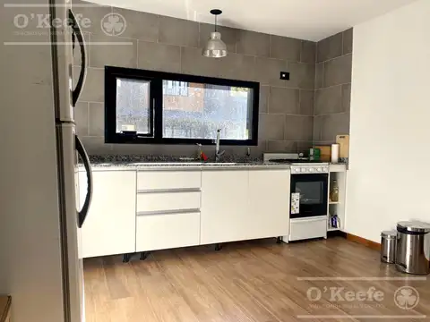 Depto Tipo Casa 4 ambientes con 1 baño