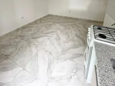 Depto Tipo Casa 2 ambientes con 1 baño