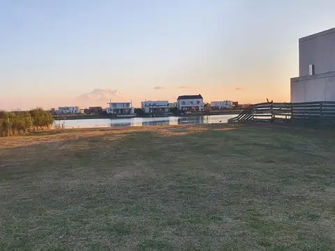 Terreno en Venta de 885,0 m2