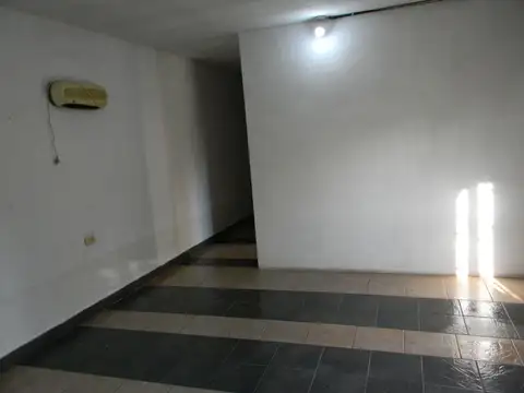 Departamento en Alquiler en Pablo Nogues, $ 550.000