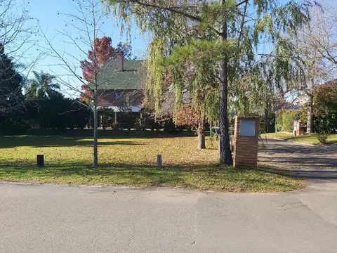 Terreno en Venta 26  mts Fondo
