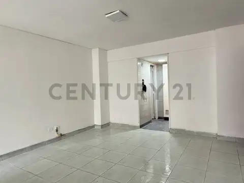 Oficina en Alquiler en Recoleta, $ 499.000