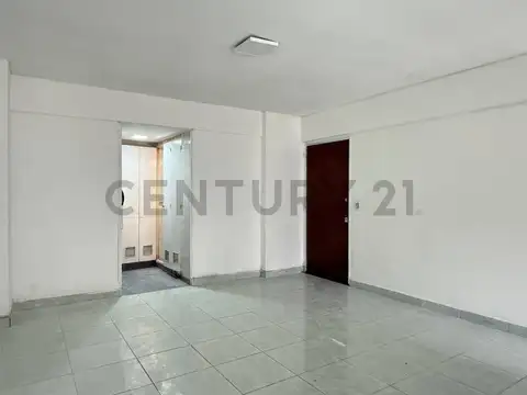 Oficina en Alquiler en Recoleta, $ 550.000