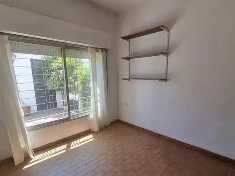 Depto Tipo Casa en Venta 45 años