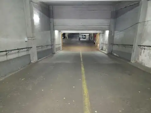 DORREGO 600 COCHERA EN VENTA