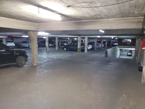 DORREGO 600 COCHERA EN VENTA