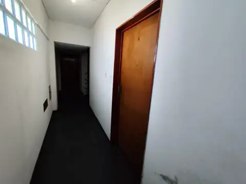 Av. San Pedrito 700, Piso 7