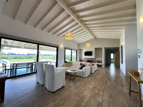 Casa en Venta de 5 dormitorios