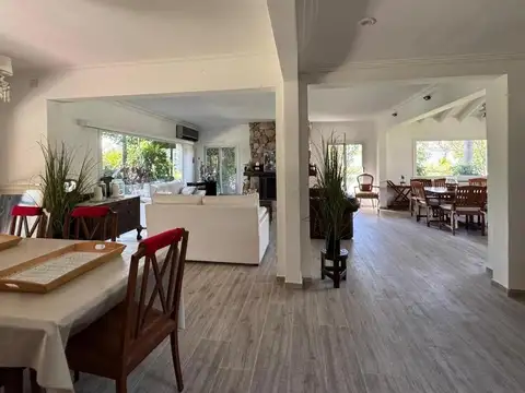 Venta casa Bs As Golf Country Club, Bella Vista