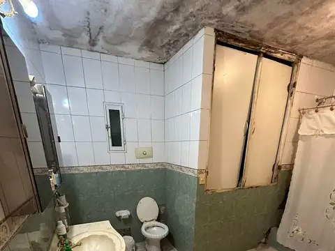 Depto Tipo Casa 6 ambientes con 3 baños