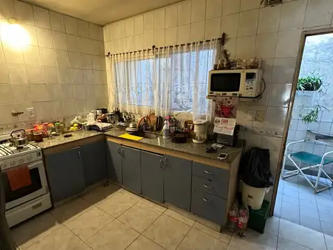 Depto Tipo Casa en Venta 60 años