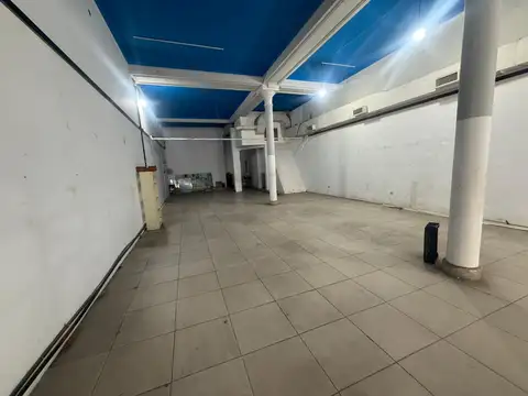 Local en alquiler sobre Av. Corrientes - Sin expensas