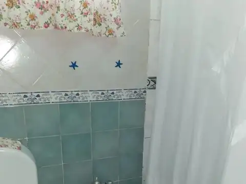 Muy bonita propiedad multifamiliar   CASA DELANTE DOS DORM